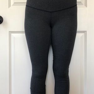 LuLu Lemon Grey Leggings!!